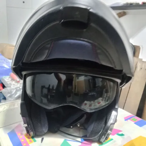 Capacete de moto Robocop Norisk com Óculos escuro, TAMANHO 60