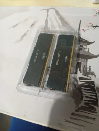 16 gb ram ddr4 Crucial 