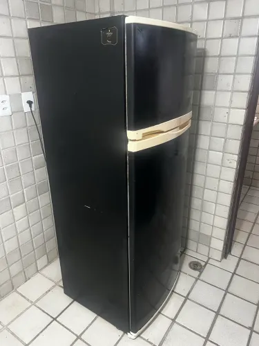 Geladeira consul Frost free 320