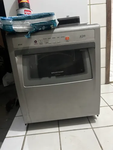 Lava louça Brastemp 8 serviços em perfeito estado 