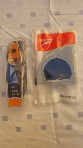 Óculos e touca de natação kit