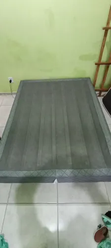 Vendo base de cama box 
