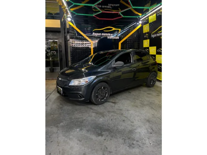 Chevrolet Onix JOY Hatch 1.0 8V Flex Mec. 4P 2018