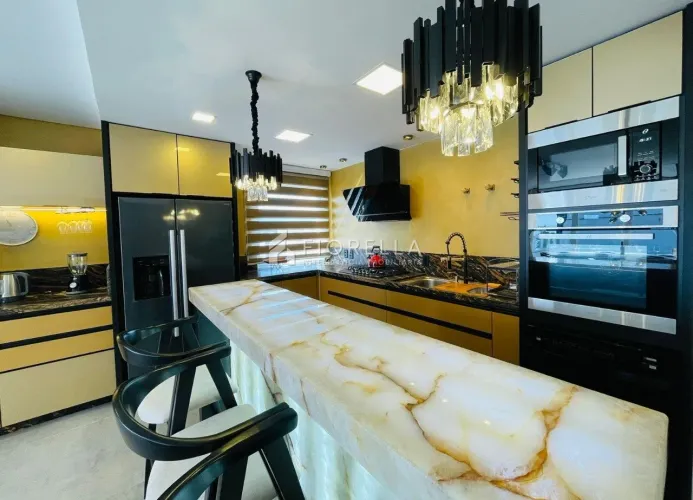 Cobertura Duplex 5 suítes | 264 m² | Design Alto Padrão com vista mar