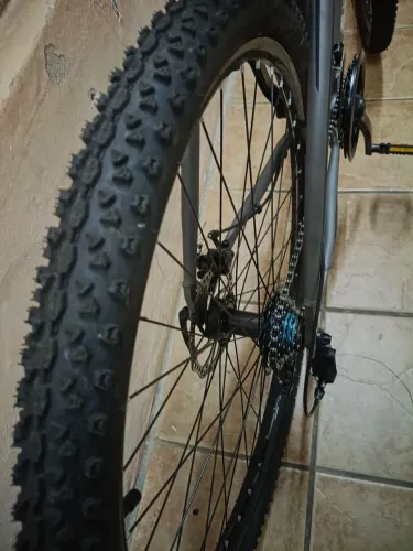 Bicicleta aro 29 krw