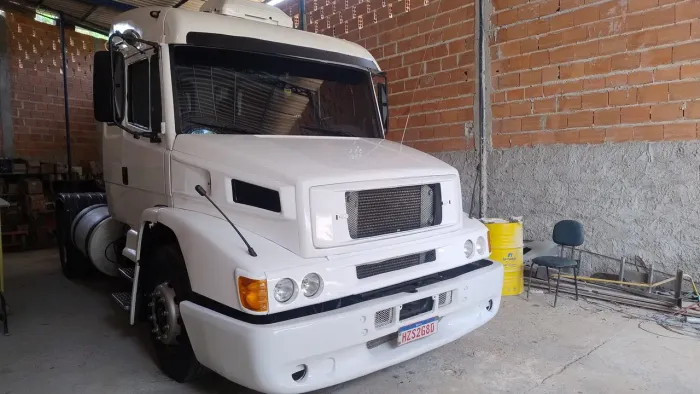 Mercedes benz 1938 380 CV  ano 99 valor $130 mil reais 