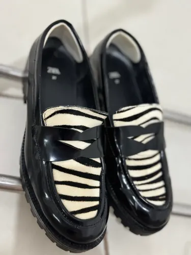 Sapato mocassim ZARA 