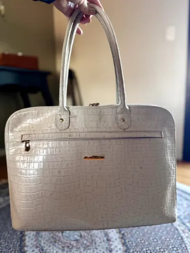 Bolsa Kalinka Couro Legítimo Croco Off White Grande