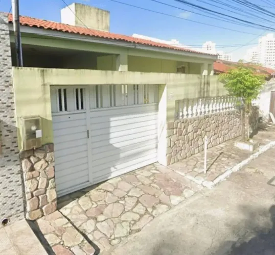 Casa no Luzia