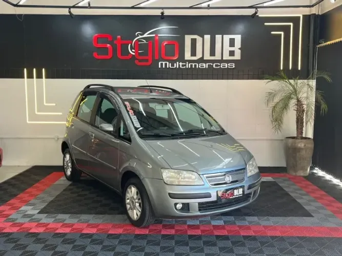 Fiat Idea ELX 1.4 MPI Fire Flex 8V 5P 2010