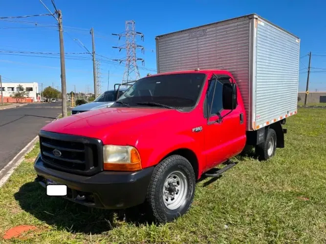 Ford F350 4x2 ano 2002 C/Baú