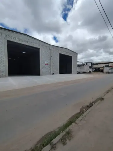 Imóvel para aluguel possui 80m² em Cidade Universitária - Maceió - AL