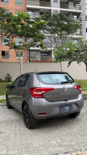 Renault Sandero Zen Flex 1.0 12V 5P Mec. 2021