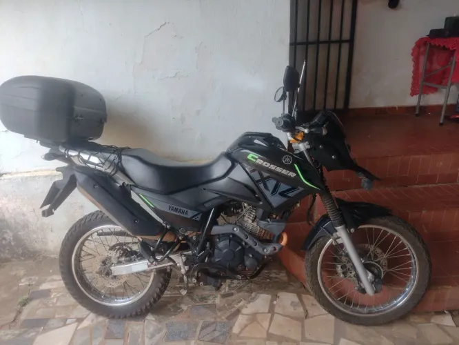 YAMAHA CROSSER 2023