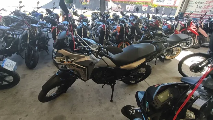 HONDA SAHARA 300 BEGE 2025 SHALON VEÍCULOS CARIACICA