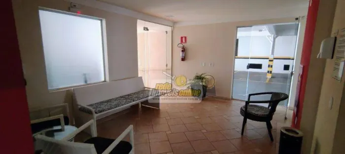 Apartamento com 2 dormitórios para alugar, 70 m² por R$ 2.244,82/mês - São Benedito - Uber