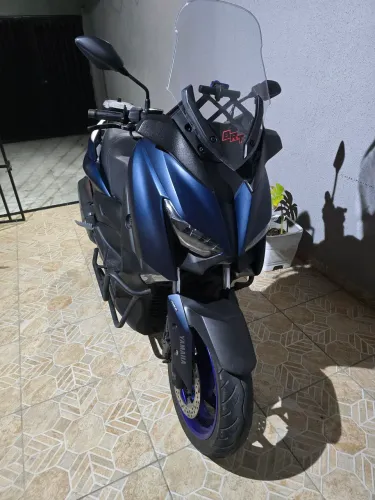 Xmax 250 ABS