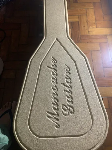Hiscox case Manouche guitars