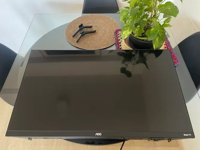 AOC Roku Smart TV