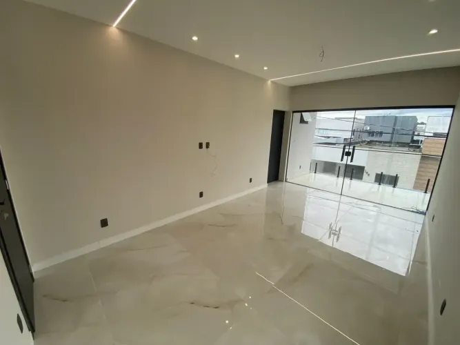 Oportunidade Casa com 04 Suites - Cond Arbre - recem construida - Excelente acabamento