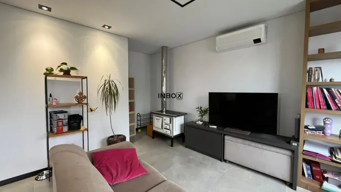 IMOBILIARIA INBOX ALUGA, CASA COM 2 DORMITORIOS