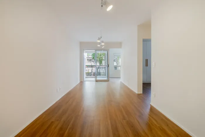 Apartamento para venda em Higienópolis com 2 quartos, sendo 1 suíte, 75m²