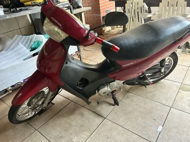 Honda C 100 Biz-es 2005