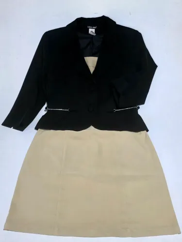 Conjunto Executivo Chic: Vestido Tomara-que-Caia + Blazer com Detalhe Strass - tam P