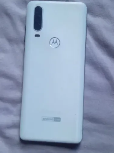 Motorola Moto One Vision