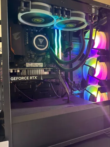 PC Gamer Completo Ryzen 7 5800X + RTX 4060 8GB + Monitor Aoc 180Hz