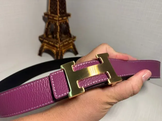 CINTO FEMININO DUPLAFACE HERMES 3.3CM AÇAÍ VS PRETO COURO PREMIUM FIVELA DOURADA ESCOVADA