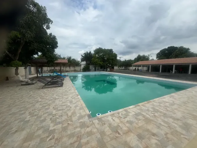 Locação de espaço com piscina para festas e eventos