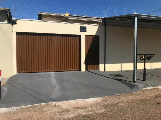 Casa Residencial com Sala Comercial Excelente Oportunidade