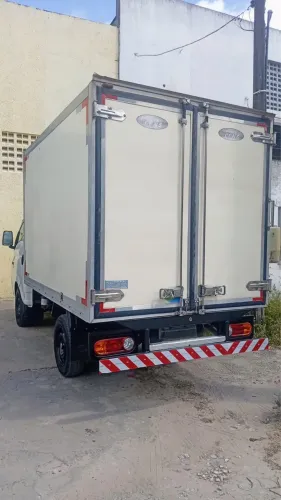 Vendo HR baú frio 2014