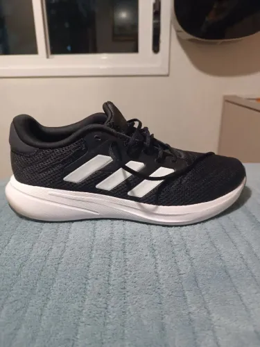 Tênis Adidas Response Runner - Preto+Branco