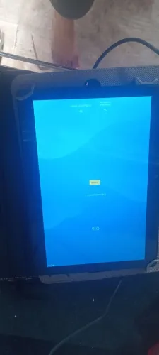 Tablet multilese com entrada para chip tela 10 polegadas