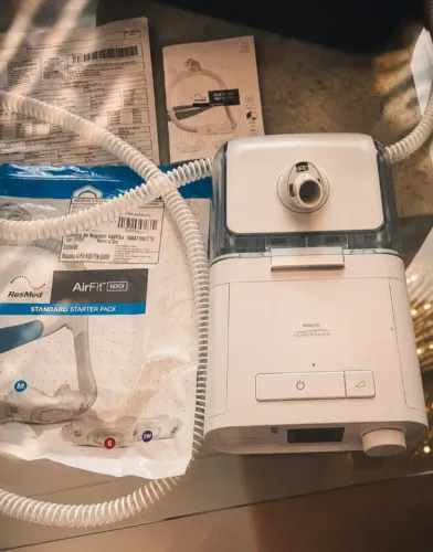CPAP DREAMSTATION AUTOMATICO COM UMIDIFICADOR MODEM 3G -PHILIPS PARA APNEIA DO SONO