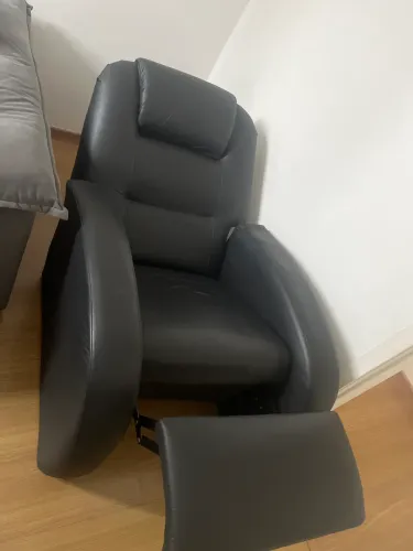 Poltrona reclinável 