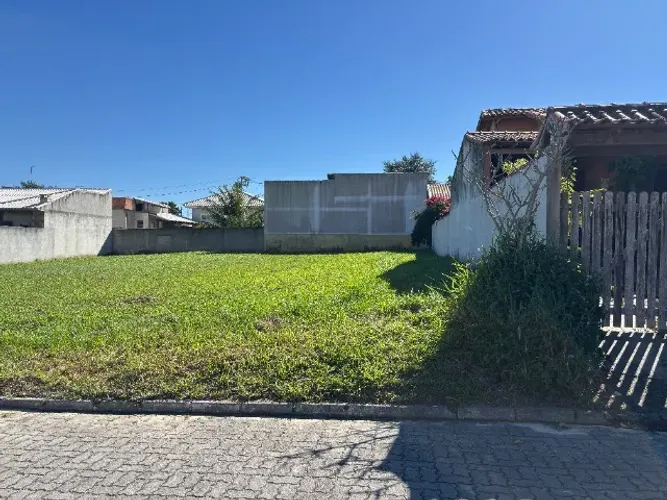 TERRENO 100% PLANO EM CONDOMÍNIO COM LAZER COMPLETO!