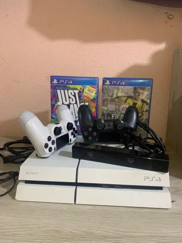 Ps4 Branco Fosco Com Kit Câmera semi Novo