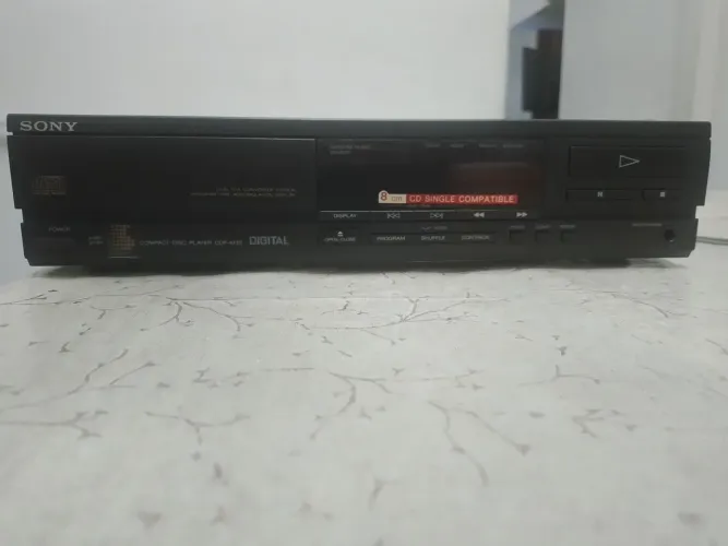 CD player Sony CDP-M35