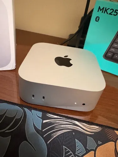 Mac mini M4 (2024) | 16GB RAM | 256GB SSD | Garantia Apple até Fev/2027