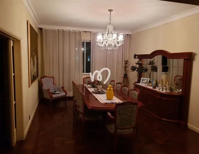Copacabana | Apartamento Exclusivo de 287 m², 4 Quartos, 3 Suítes e Vaga na Escritura Pos