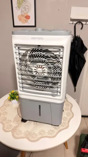 Climatizador de Ar Portátil (16 Litros) da marca Ventisol (modelo CLIN16L-01).