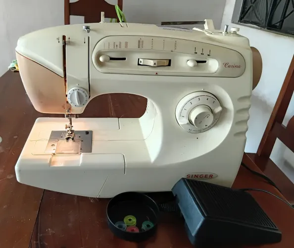 Maquina de costura