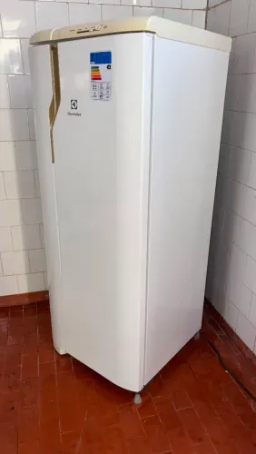 Geladeira Electrolux