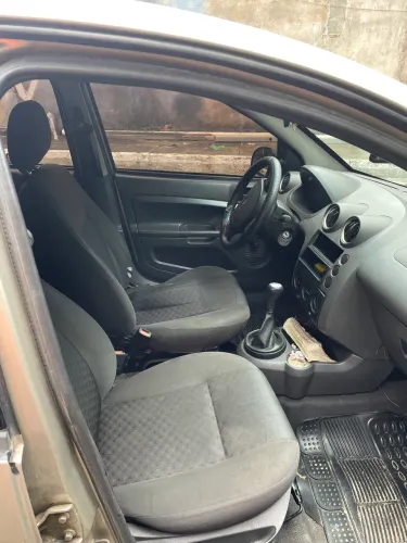 Ford Fiesta Street/ Action 1.0 8V 5P 2006