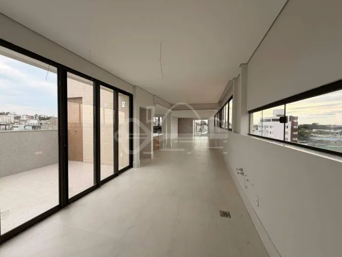 Cobertura à venda, 4 quartos, 2 suítes, 4 vagas, Dona Clara - Belo Horizonte/MG