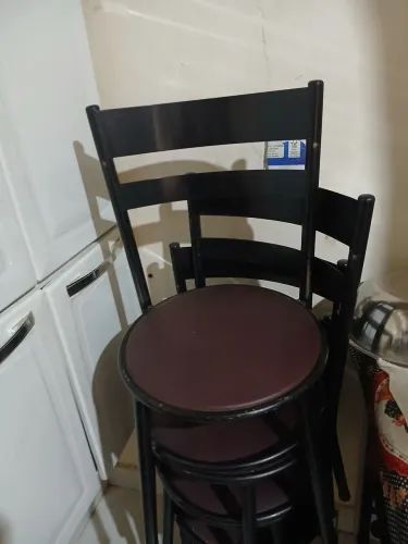 Mesa com cadeiras 400
