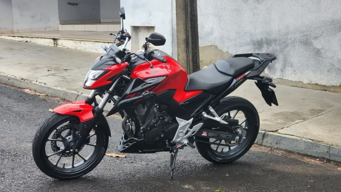 Honda CB 300F Twister ZERADA